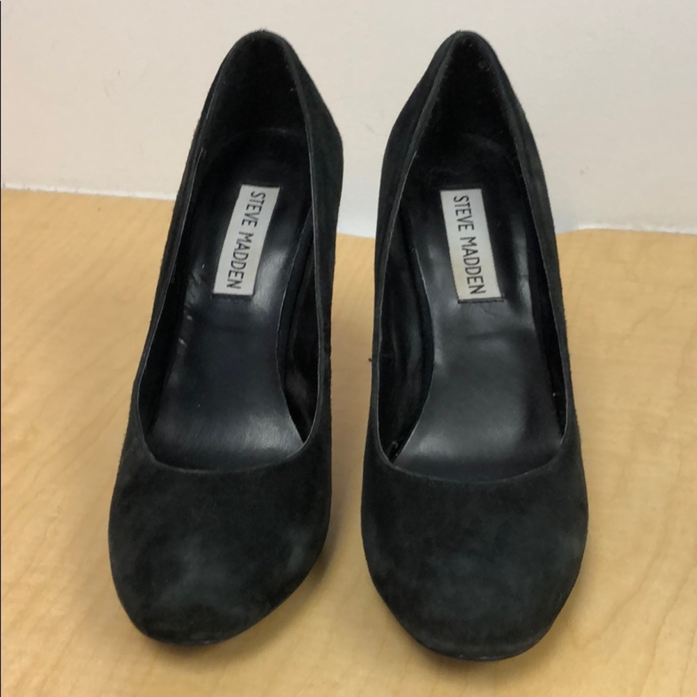 Steve Madden Black Suede Heels Classic Design